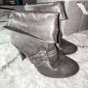 heeled boots